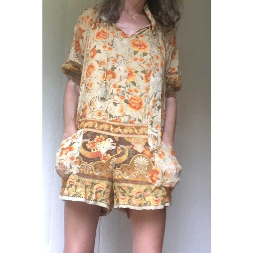 Spell & the‎ Gypsy Seashell Romper Sand Size Large